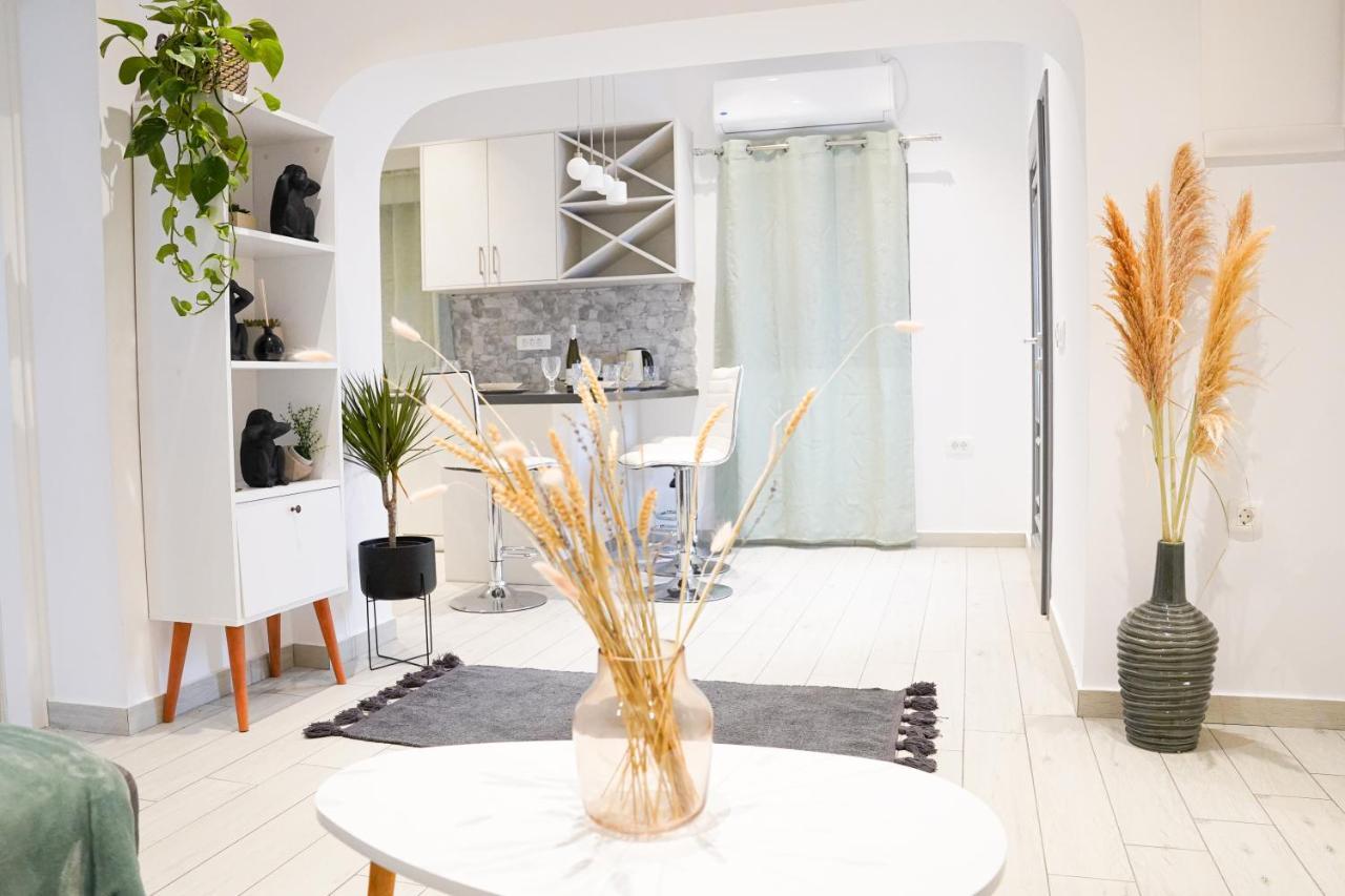Sunstone Apartment Fira  Dış mekan fotoğraf